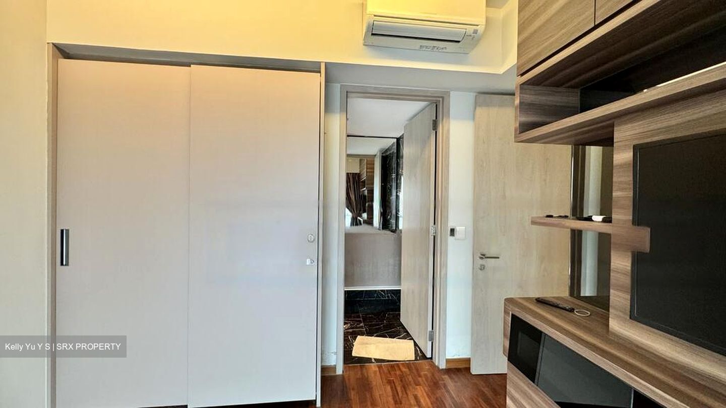 J Gateway (D22), Condominium #453455311